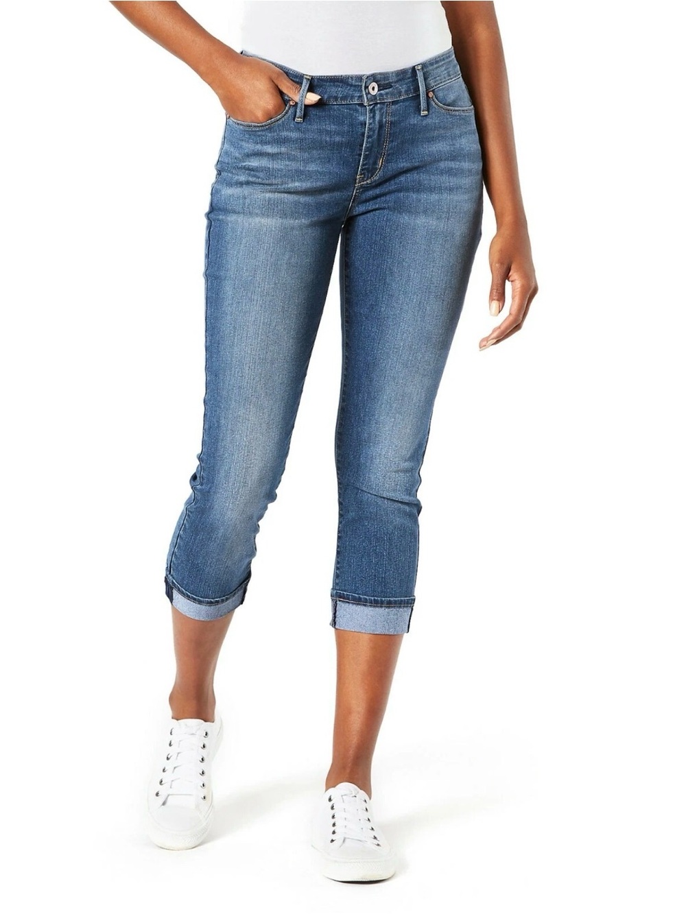 Signature by Levi Strauss Blue Washed Ankle Crop Jeans